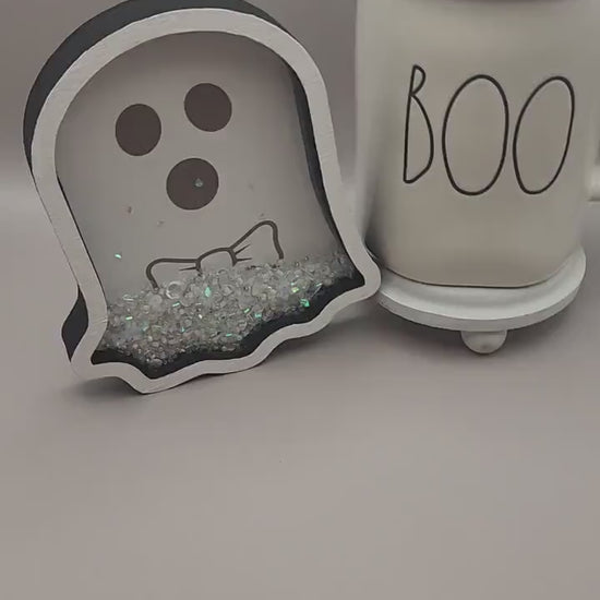 Ghost Shaker Sign, Ghost Decor, Halloween Ghost Shaker, Halloween Tier –  Crafty Wood Studios